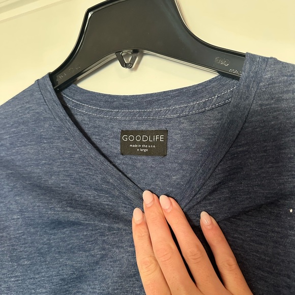 Goodlife Men’s Long Sleeve Crewneck Tee – Large – Blue Heather - Picture 2 of 5